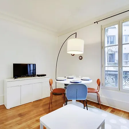 Apartamento Cozy Parisian Retreat In The Heart Of The City *